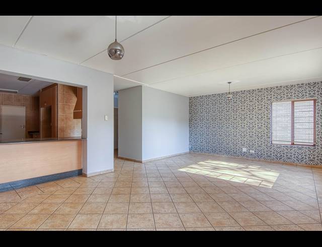 3 BEDROOM CLUSTER TO LET IN CRAIGAVON
